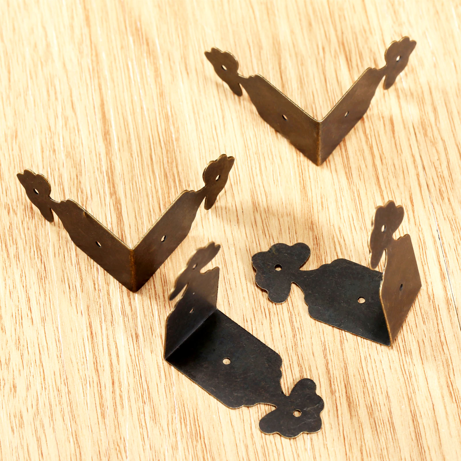 4 قطعة الزخرفية الزاوية حماة ا - مراجعة Furniture Hardware Nails وسعره